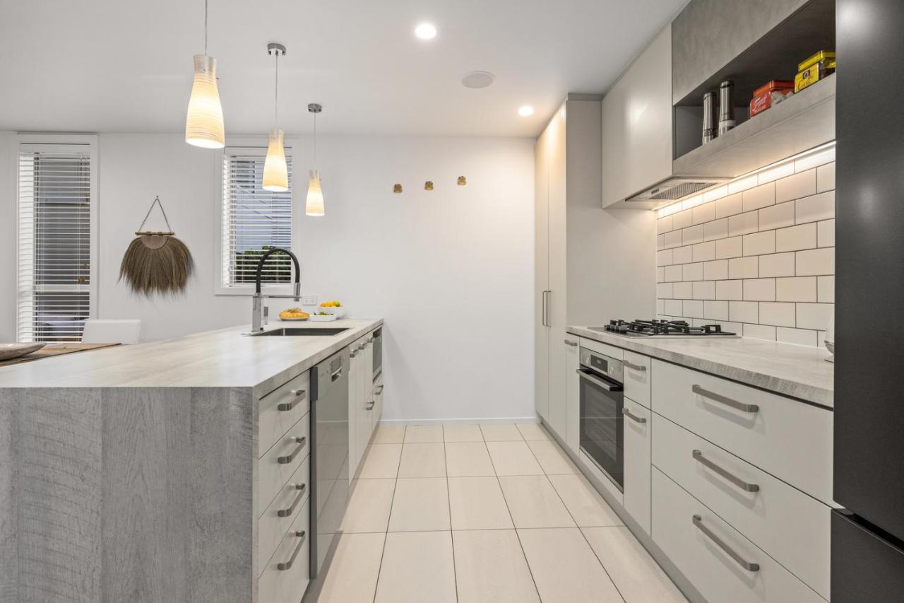 City Escape - Christchurch Central Apartment Экстерьер фото